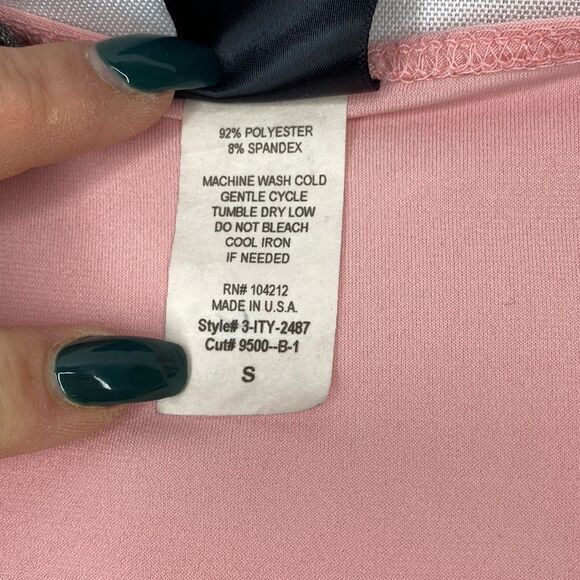 Ladies Pink V-Neck Pleated Top With Black Accent Size Small - Picture 6 of 6